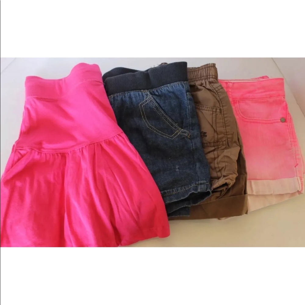 2/$20. Lot of 4  3 Shorts 8-10 And 1 Skirt Fuschia Large P.S. Oshkosh  Just Max